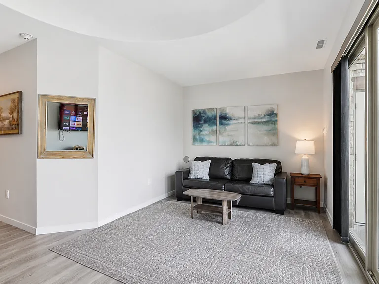 680 E Hiawatha Dr #404 — Photo 4
