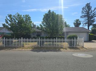 2803 Larkspur Ln, Redding, CA 96002