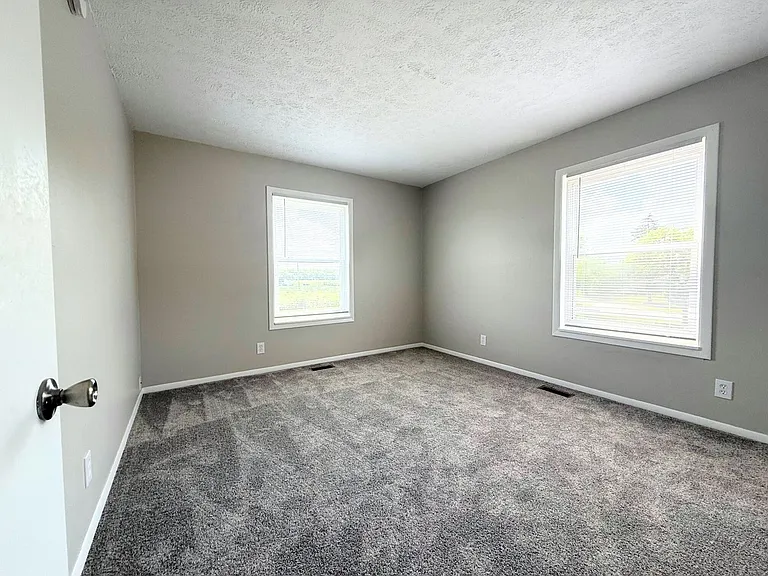 EastPointe — Photo 137