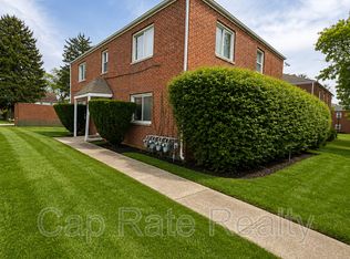 94 N Hampton Rd, Columbus, OH 43213