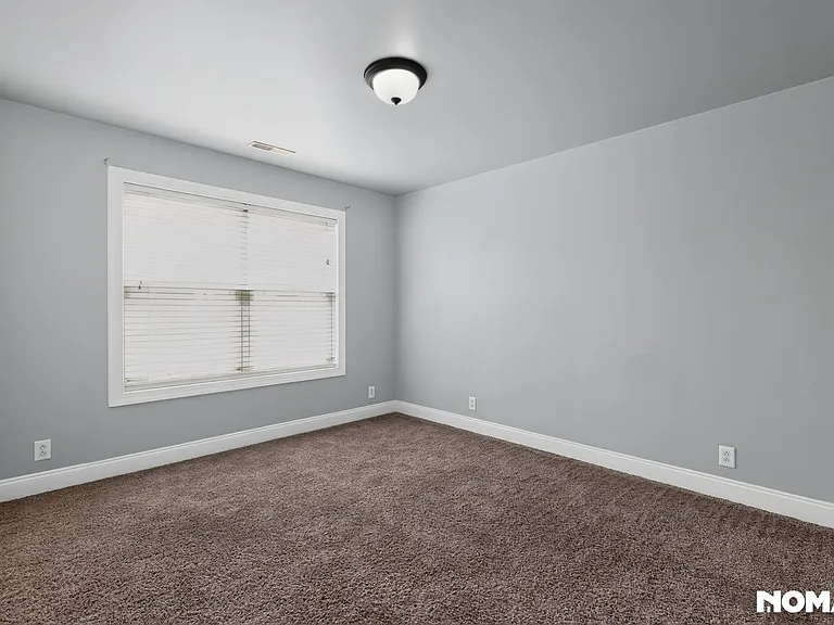 2710 United Dr — Photo 16