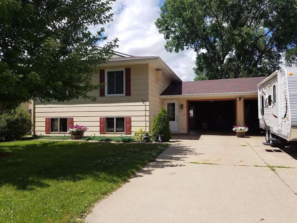 1st image of 605 Gail Ave #607