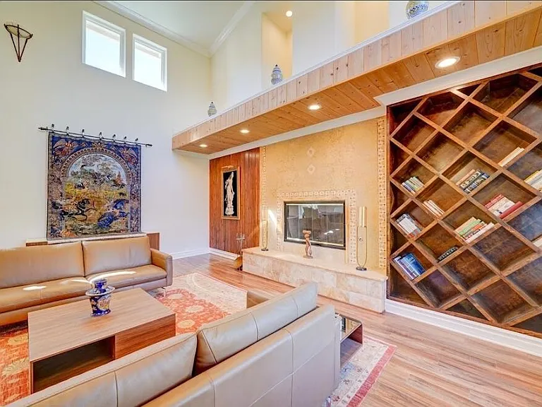 1377 Knoll Rd #B — Photo 18