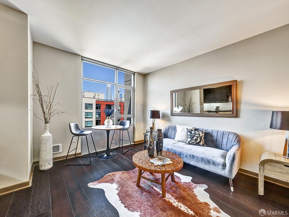 1st image of 170 King St #1104A