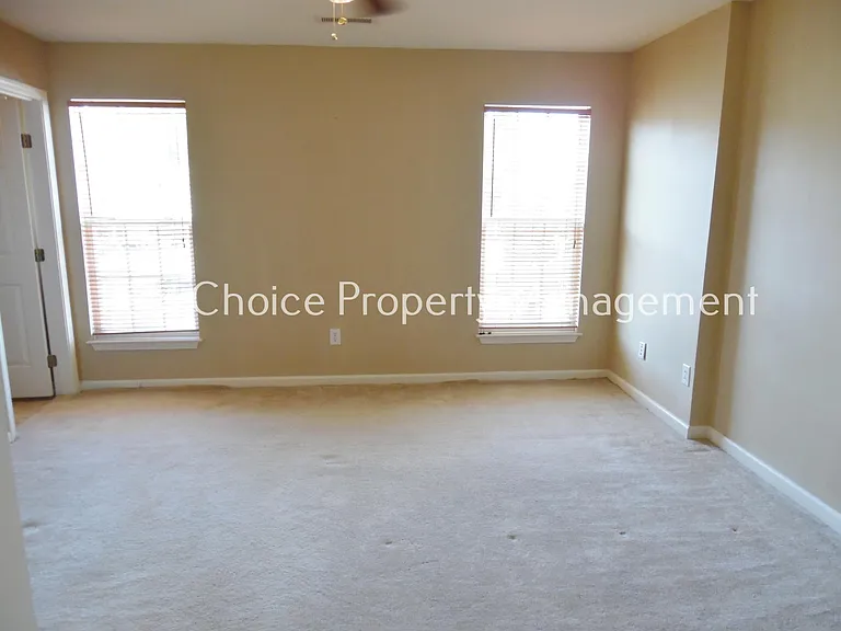 354 Moonstone Dr — Photo 14