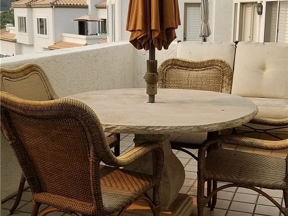 4th image of 21 Tennis Villas Dr