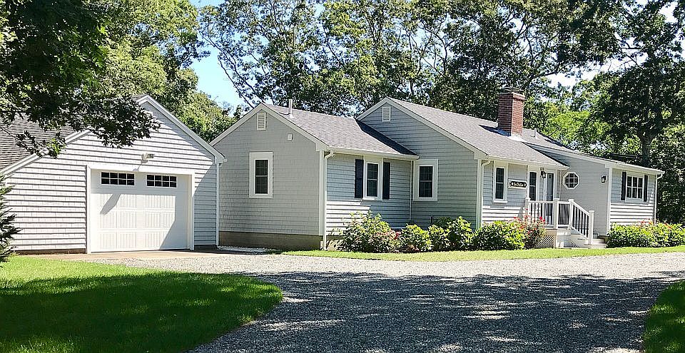2nd image of 35 Millennium Ln