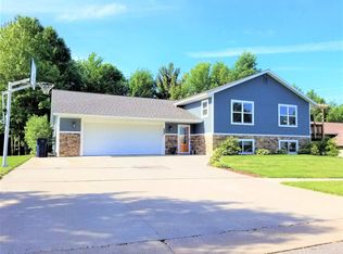 2107 Fantail Ave, Schofield, WI 54476
