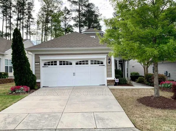 324 Bickerton Ct, Cary, NC 27519