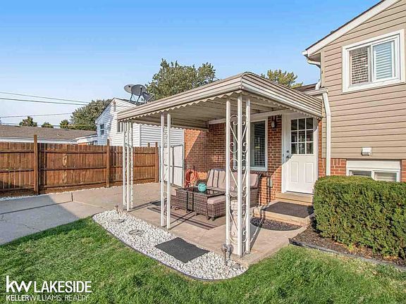 4th image of 31501 Saint Margaret St