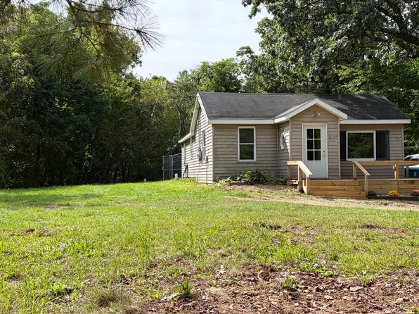 3820 E D Ave, Kalamazoo, MI 49009