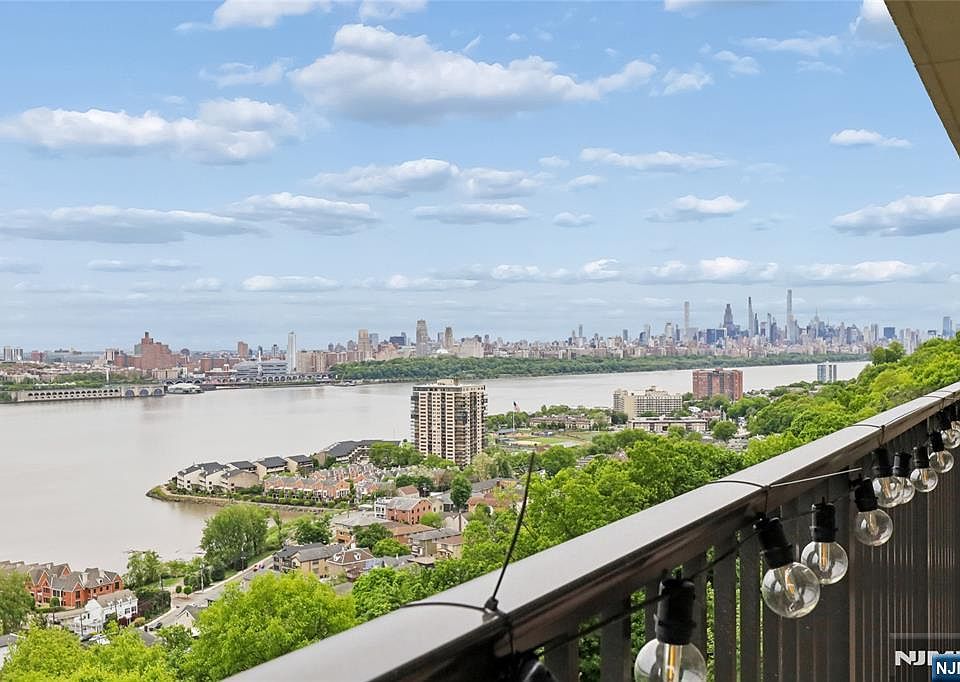 1st image of 3 Horizon Rd APT 821