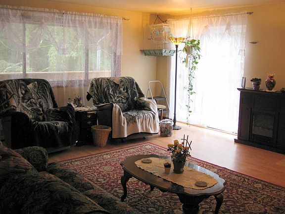 Lots of Light on Livingroom