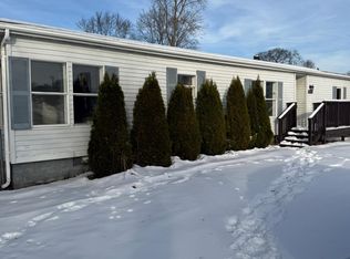 5249 Lapeer Rd, Burton, MI 48509