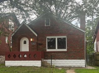 8536 Concord Pl, Saint Louis, MO