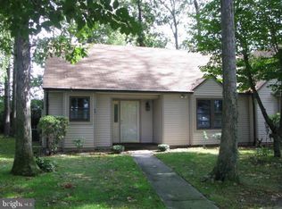 735 S Main Rd APT 20, Vineland, NJ 08360