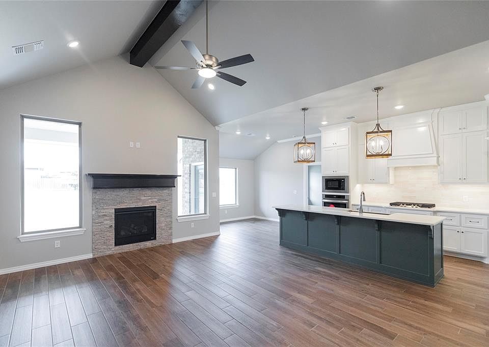 1st image of 9321 Poppey Pl