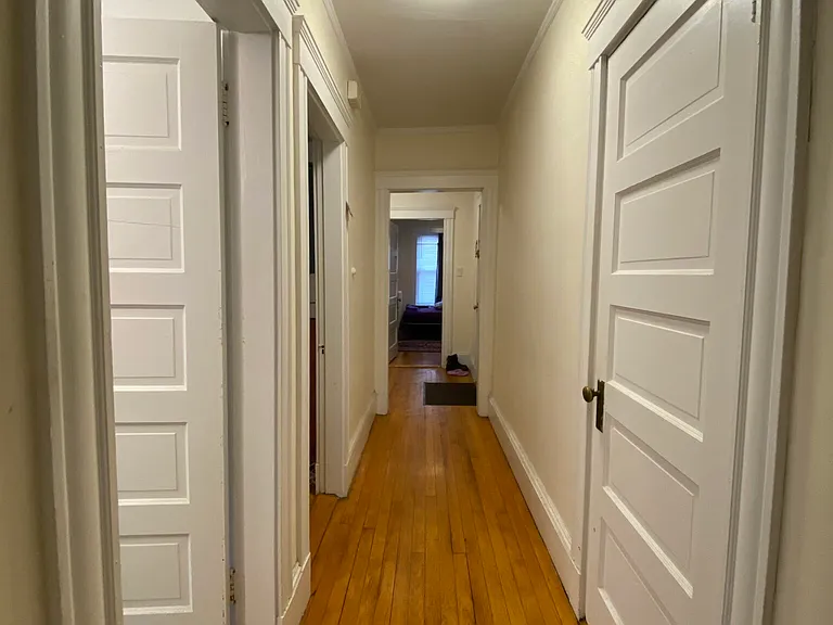 9 Fairfield St #1R — Photo 14