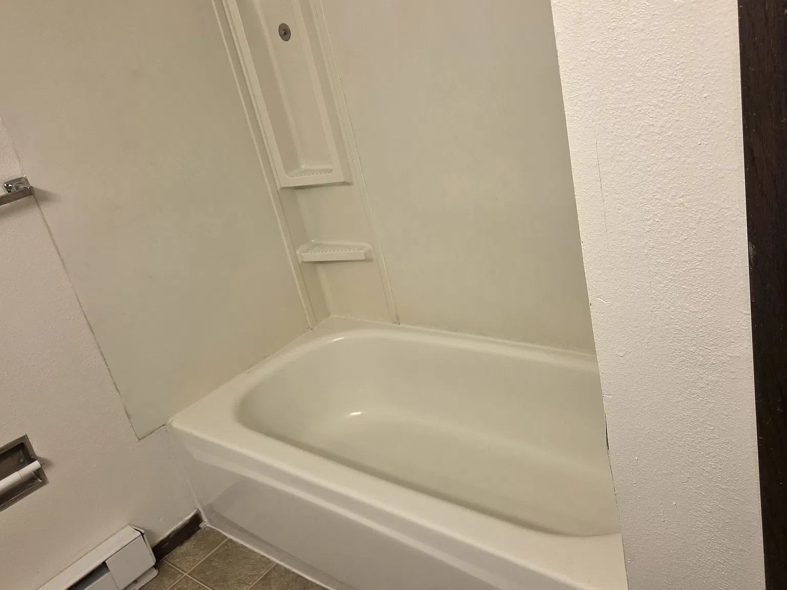 2 bed, 920 sqft, $1,250 — Photo 4