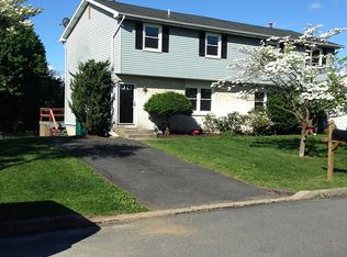 72 Jonathan Dr, Easton, PA 18045