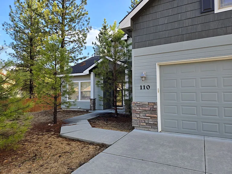 110 Mores Creek Dr — Photo 1