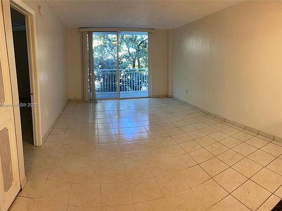 5th image of 1666 West Ave APT 410