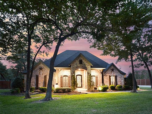 3rd image of 6208 Toscana Cir