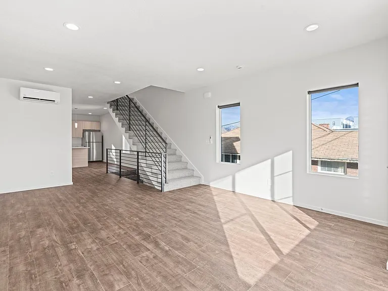 1689 S West Temple St — Photo 10