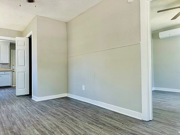 5th image of 1501 Nashby St