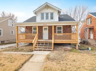 2712 Gerson Ave, Godfrey, IL 62035