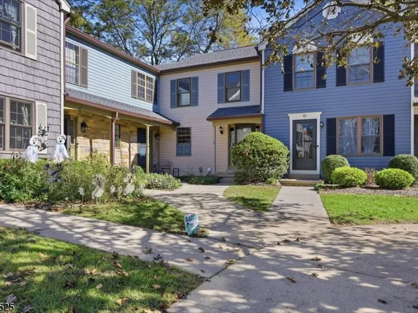 44 Wood Duck Ct, Allamuchy Twp., NJ 07840
