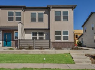 16221 Bolling Dr, Denver, CO 80239