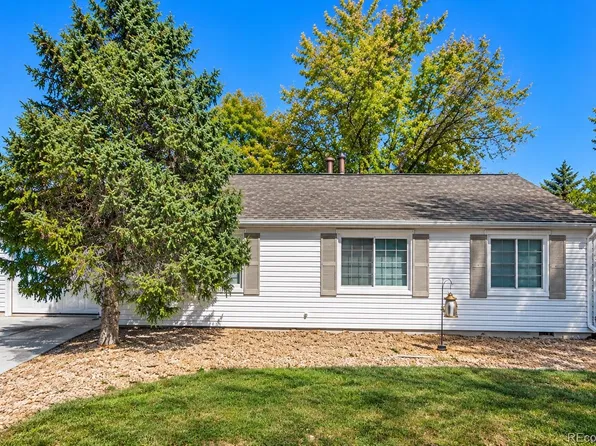 9899 E 7th Avenue, Aurora, CO 80010