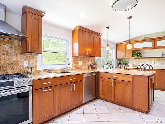 4th image of 24 Sheldrake Place