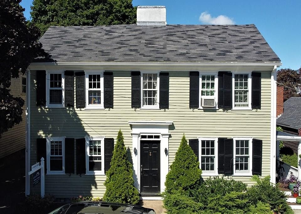 1st image of 10 Warren St #1
