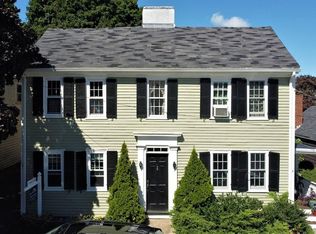 10 Warren St #1, Newburyport, MA 01950