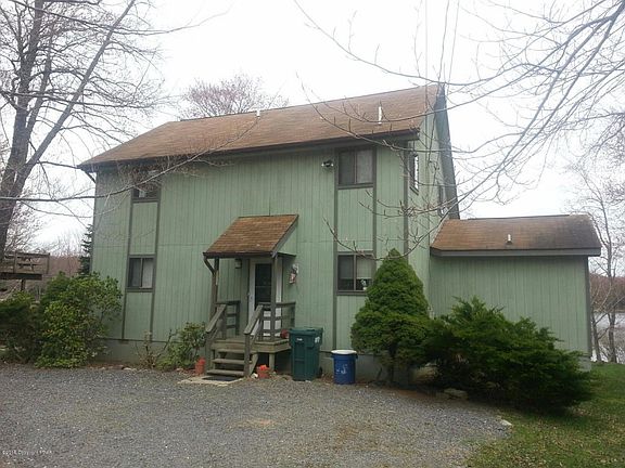 2nd image of 6091 Boardwalk Dr