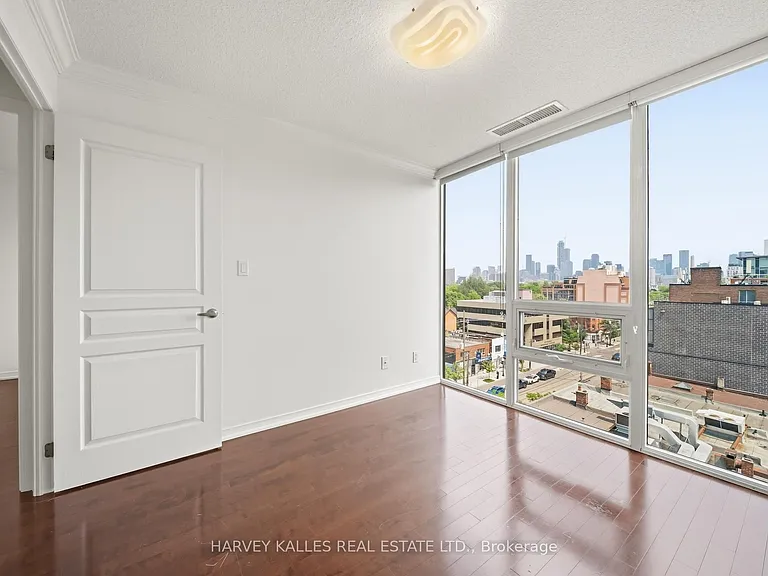 308 Palmerston Ave #Penthouse 14 — Photo 30