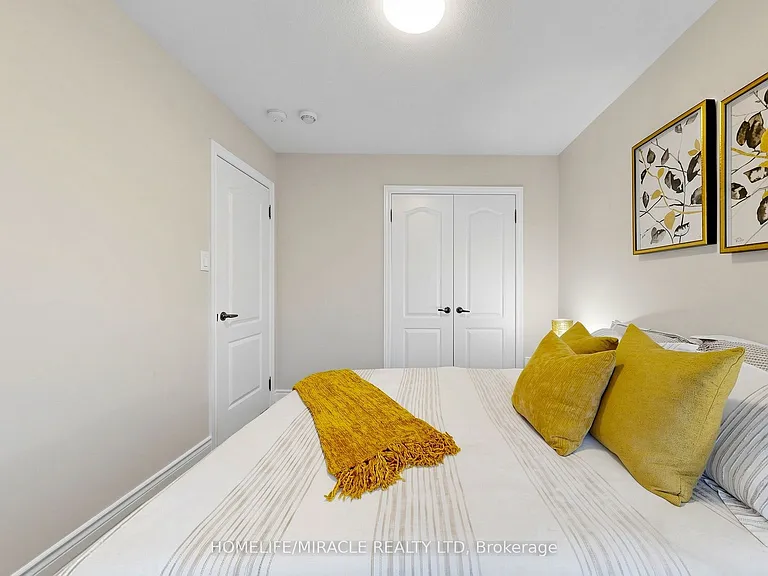 14 Greenwood Dr — Photo 36