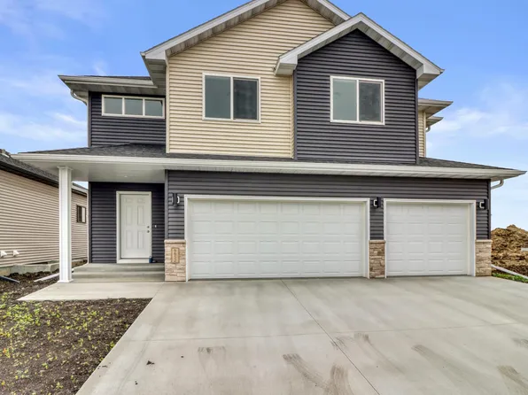 6652 32nd St S, Fargo, ND 58104