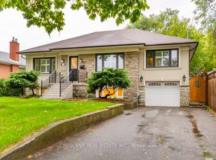 1550 Ogden Ave, Mississauga, ON L5E2H8