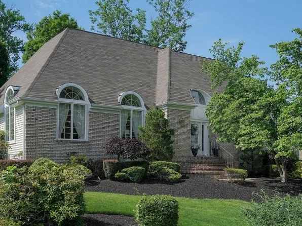 19 Sherbrooke Dr, Lincoln Park Boro, NJ 07035