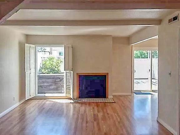 4th image of 62 Mozden Ln