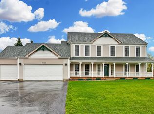 17123 W Gurnee Gln, Gurnee, IL 60031