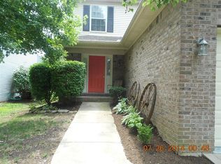 125 Crosskey Rd, Versailles, KY 40383