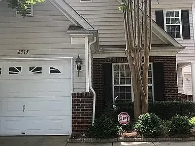 3 bed, 1670 sqft, $2,100 — Photo 2