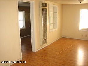 4th image of 440 S Lesueur