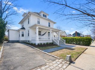 116 Oak Avenue, Hempstead, NY