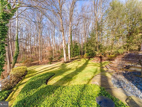 4th image of 9908 Carter Rd