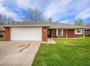 126 Commanche Loop, Roland, OK 74954